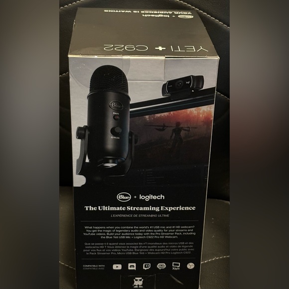 Yeti microphone + C922 webcam - Picture 2 of 3
